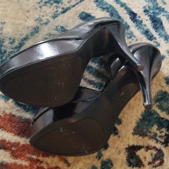 Open Toe  Pump - Picture 5 of 6